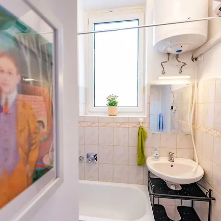 K5 - The Happy In The Nightlife Zone Apartment Budapest